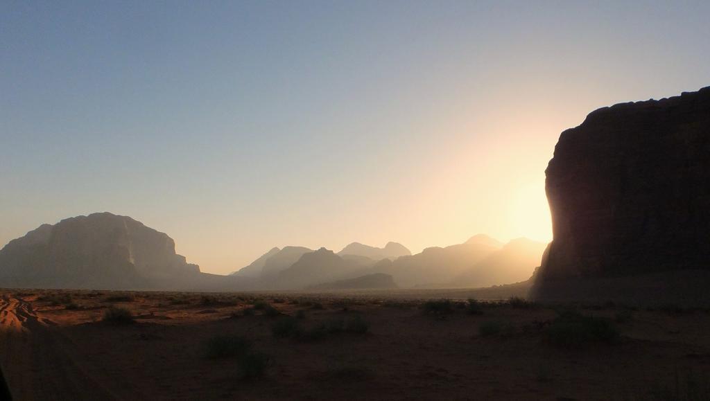Salem Camp Hotel Wadi Rum Exterior foto