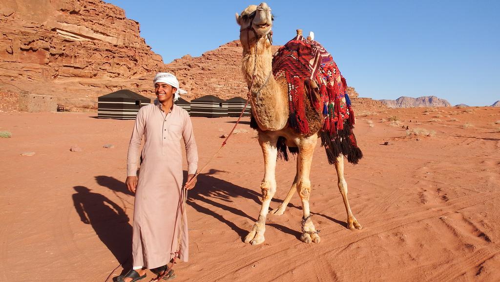 Salem Camp Hotel Wadi Rum Exterior foto
